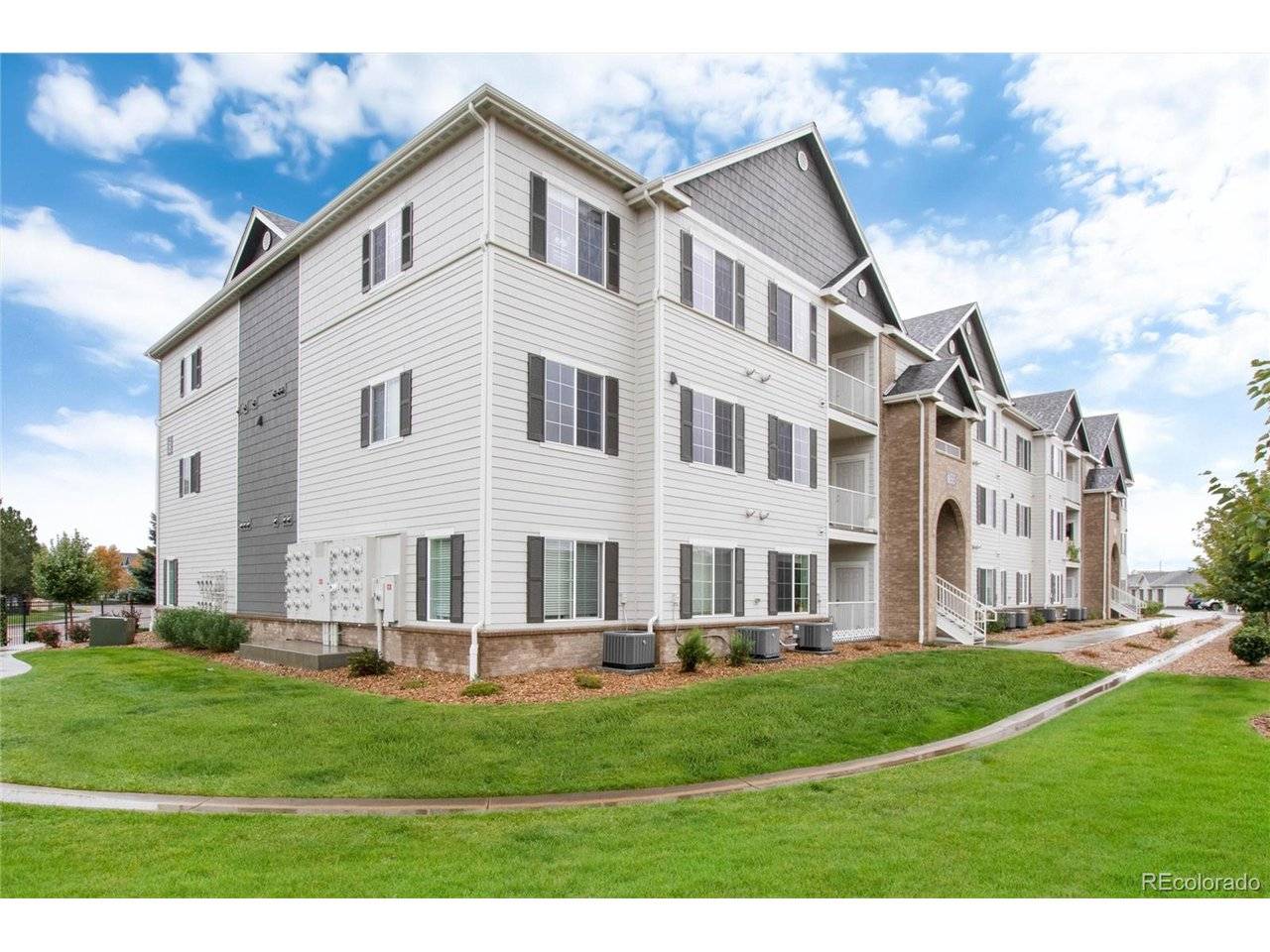 15700 E Jamison #8-305, Englewood, CO 80112