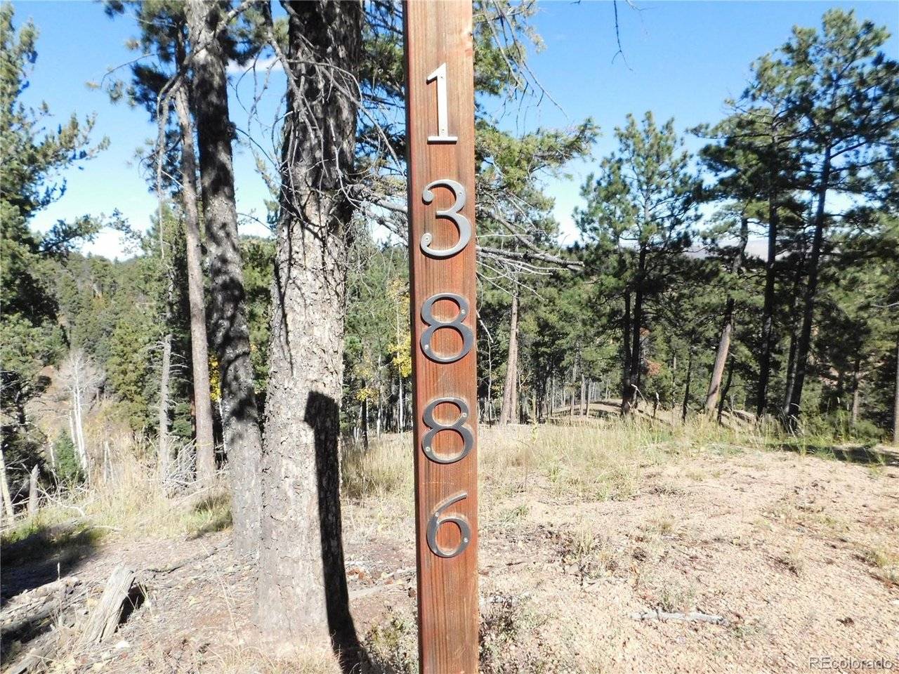13886 Boulder, Larkspur, CO 80118