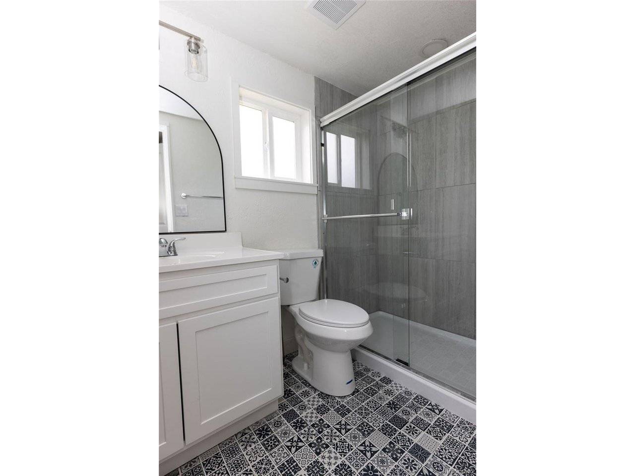 379 2nd, Center, CO 81125