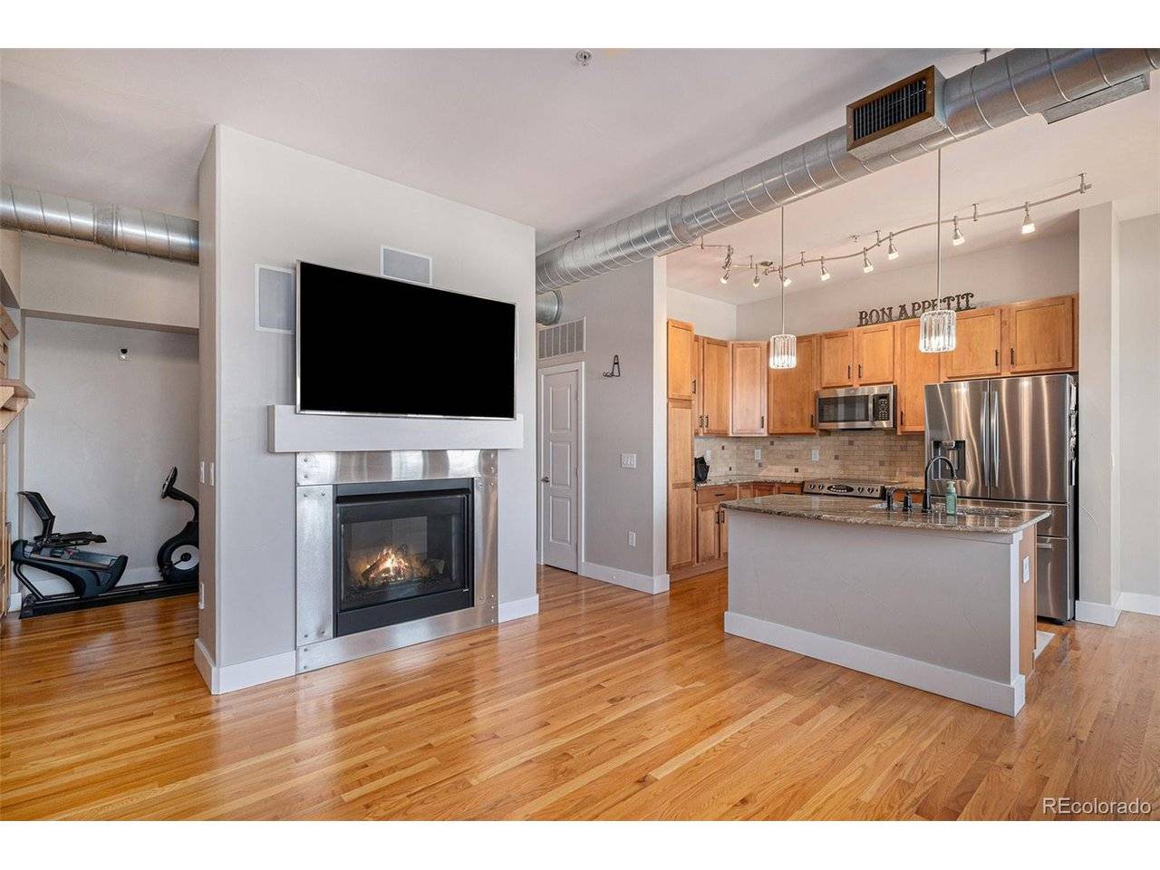 10111 Inverness Main #414, Englewood, CO 80112