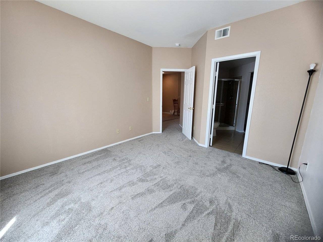 8601 E Dry Creek #8601-112, Centennial, CO 80112