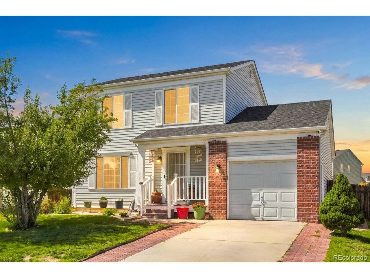 15633 E 51st, Denver, CO 80239