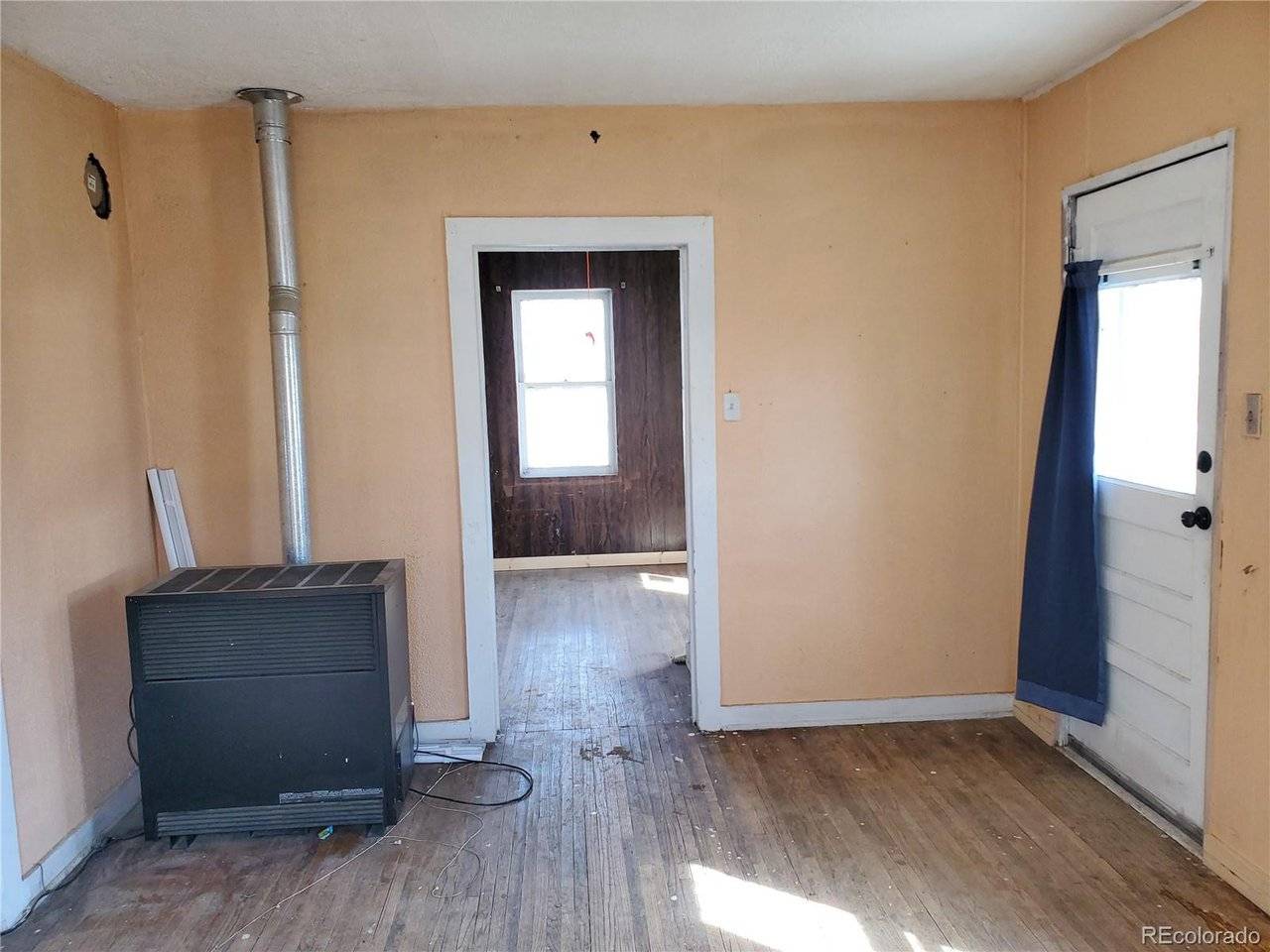102 S 12th, Lamar, CO 81052