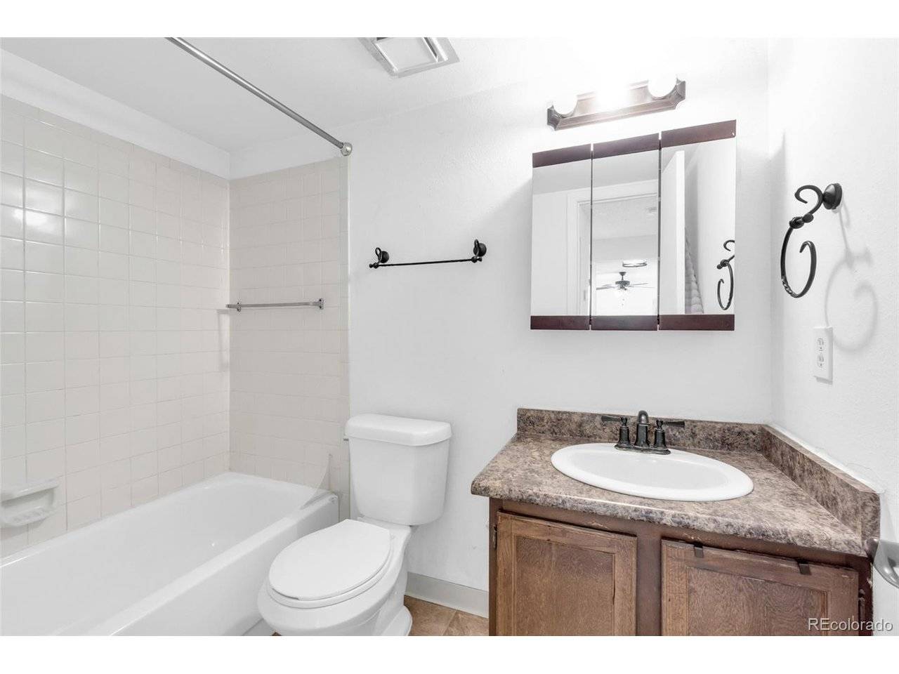 7373 W Florida #18E, Lakewood, CO 80232