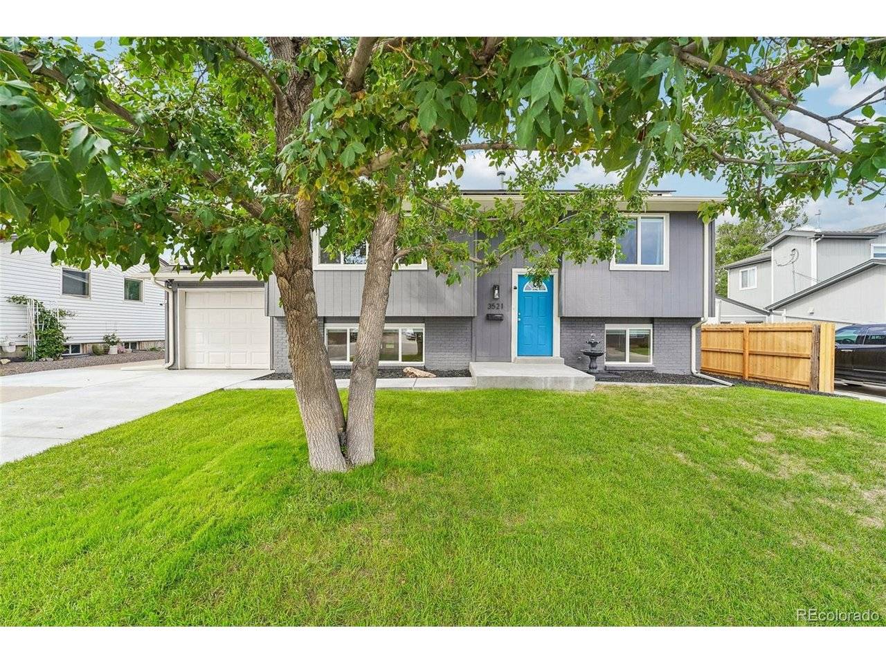 3521 W Mountain, Englewood, CO 80110