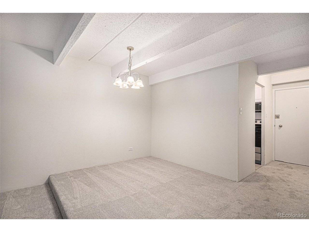 8060 E Girard #217, Denver, CO 80231