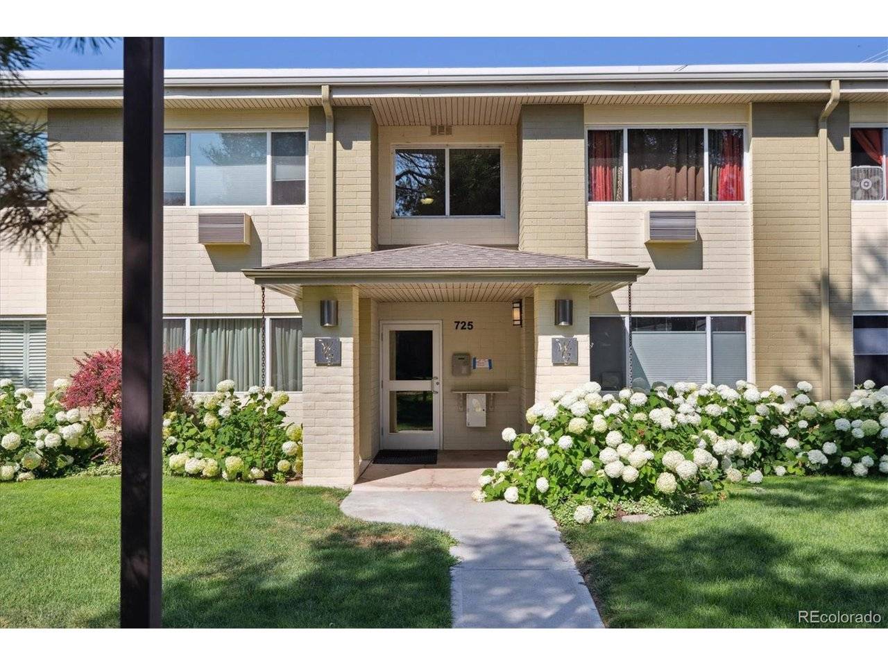 725 S Clinton #2B, Denver, CO 80247