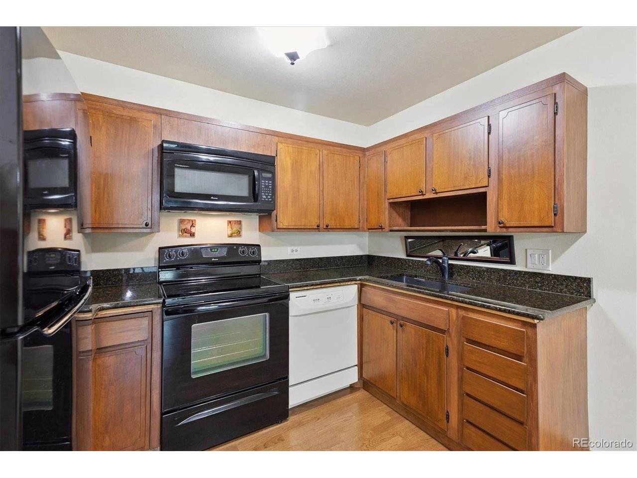 725 S Clinton #2B, Denver, CO 80247