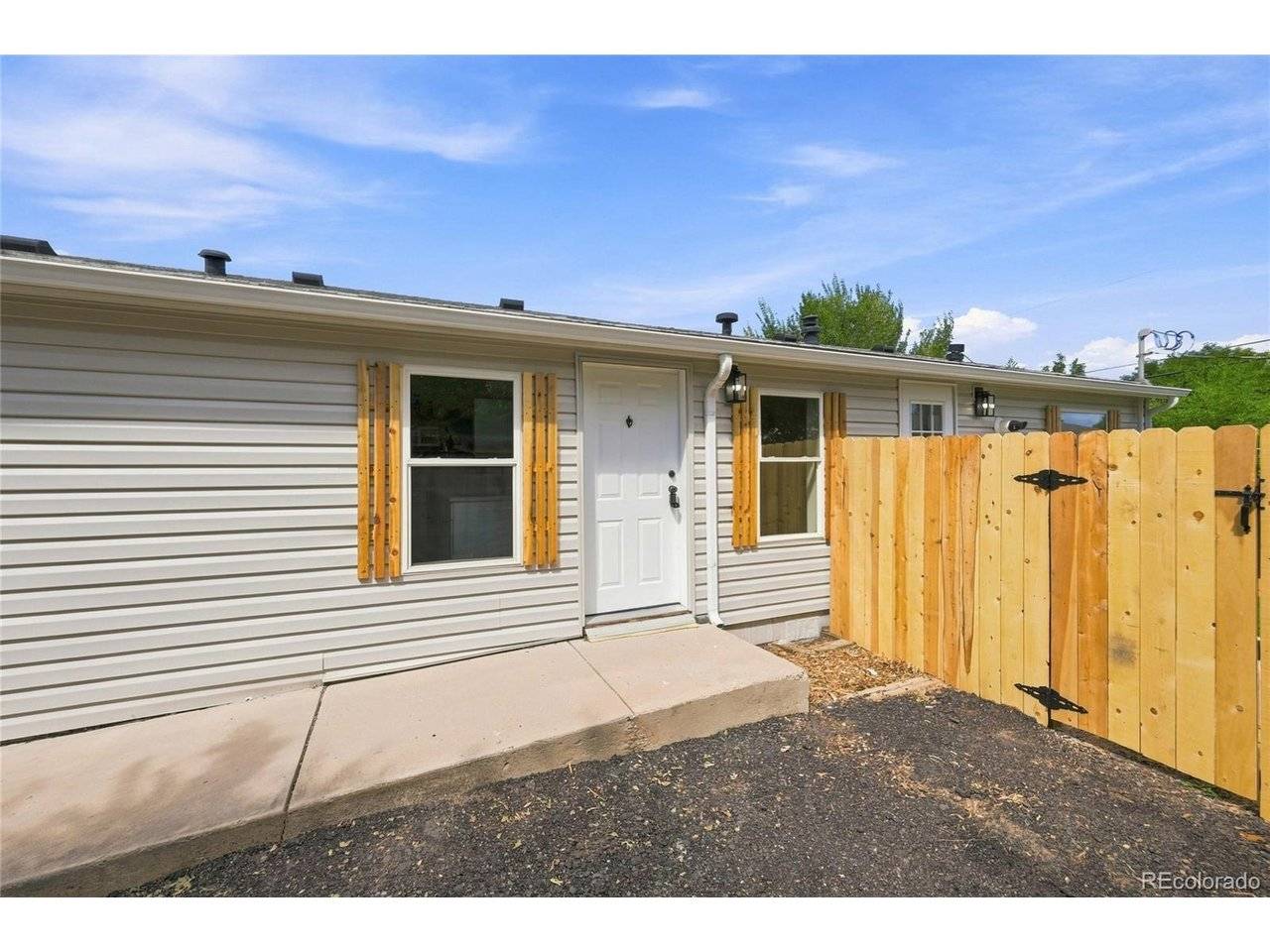 106 County Road 37, Lochbuie, CO 80603