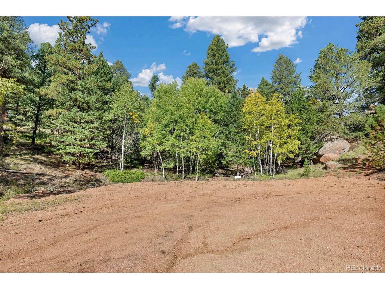 926 Pinon, Florissant, CO 80816