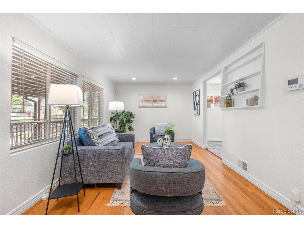 945 Paris, Aurora, CO 80010