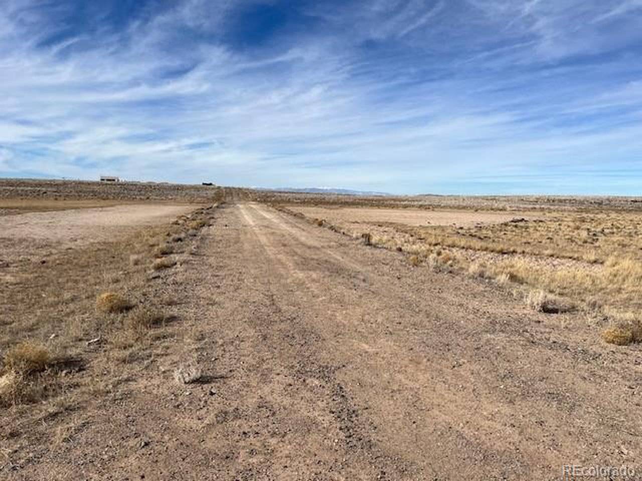 9 Arapahoe, Blanca, CO 81123
