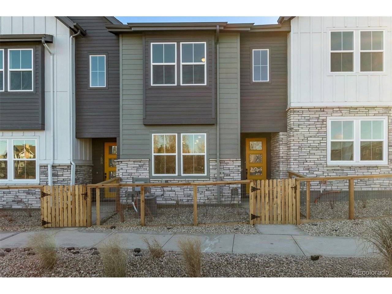 2899 E 103rd, Thornton, CO 80229