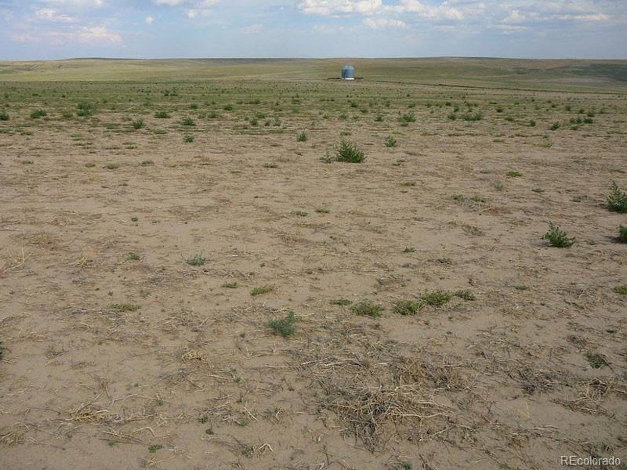 private, Deer Trail, CO 80105