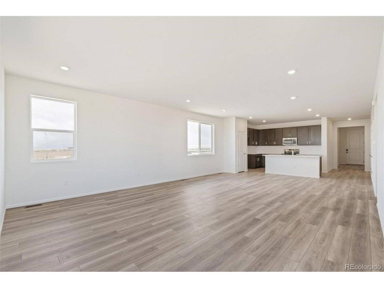 47409 Magnolia, Bennett, CO 80102