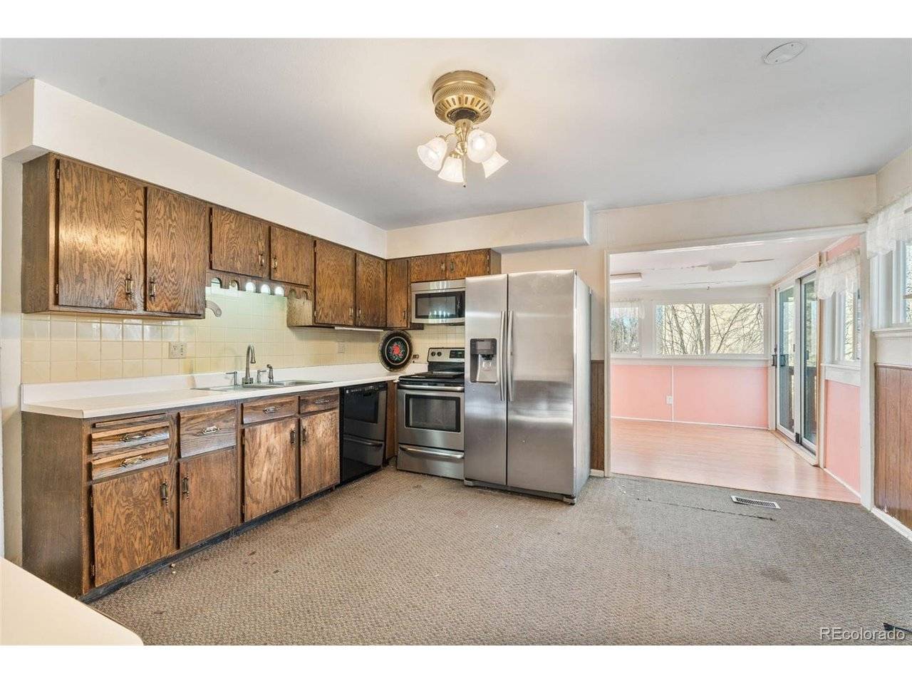 4096 London, Colorado Springs, CO 80916