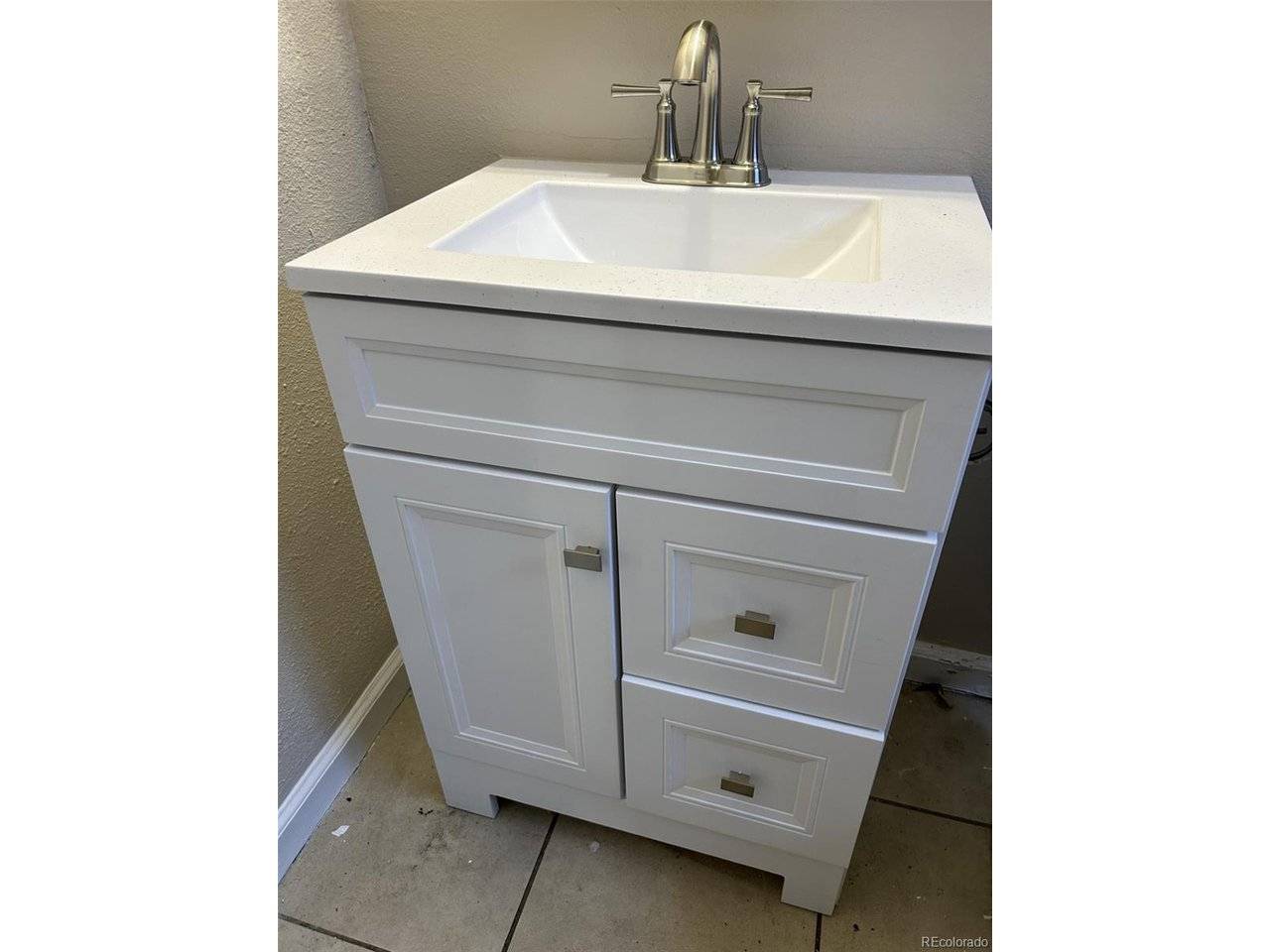 1480 Boston, Aurora, CO 80010