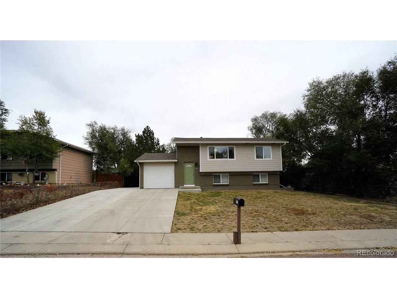 1375 Luna, Fountain, CO 80817