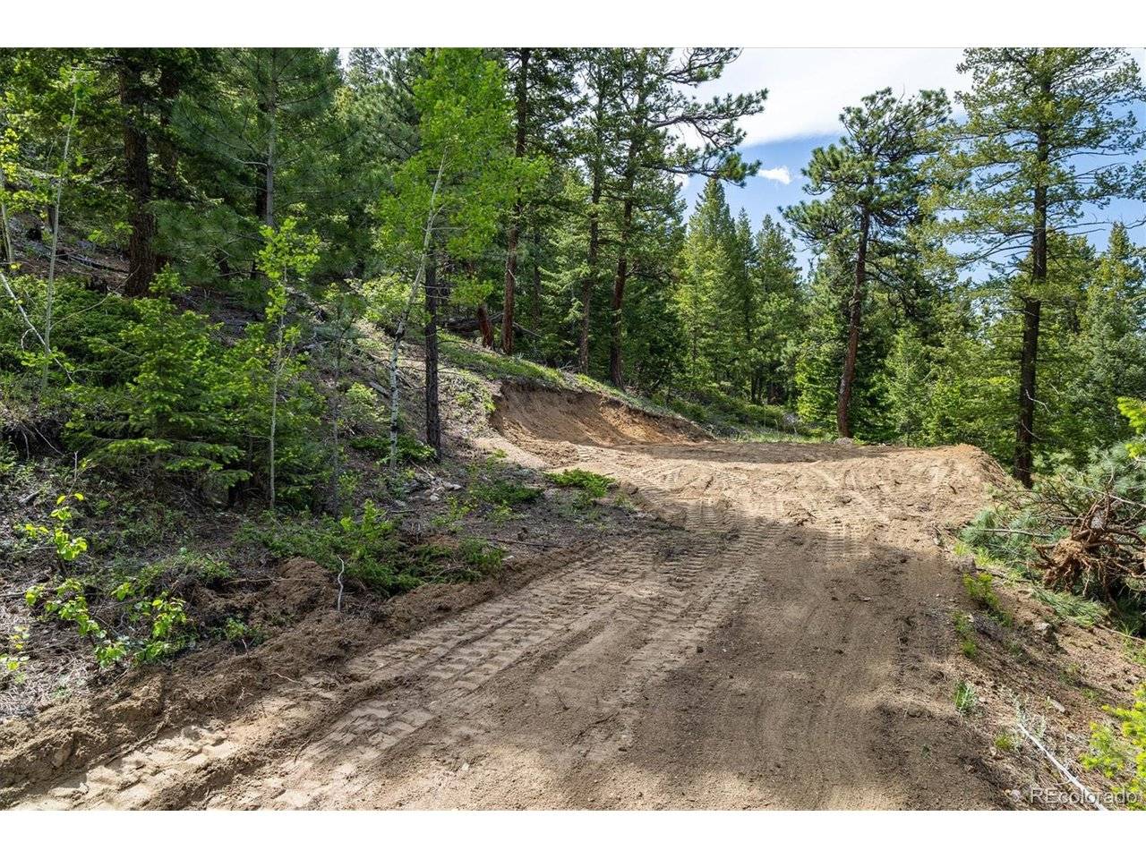 1546 Chute, Golden, CO 80403