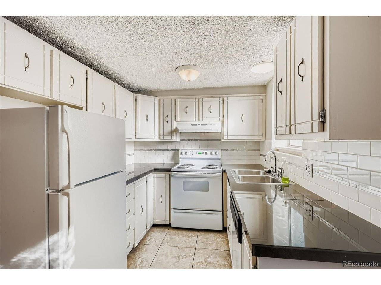8060 W 9th #107, Lakewood, CO 80214
