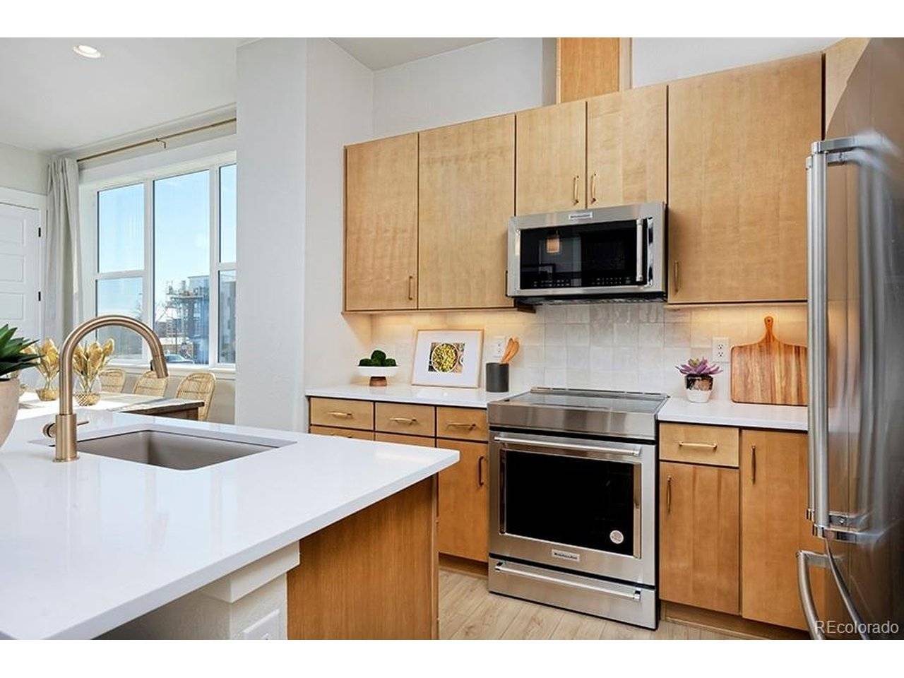 2876 S Machebeuf, Denver, CO 80236