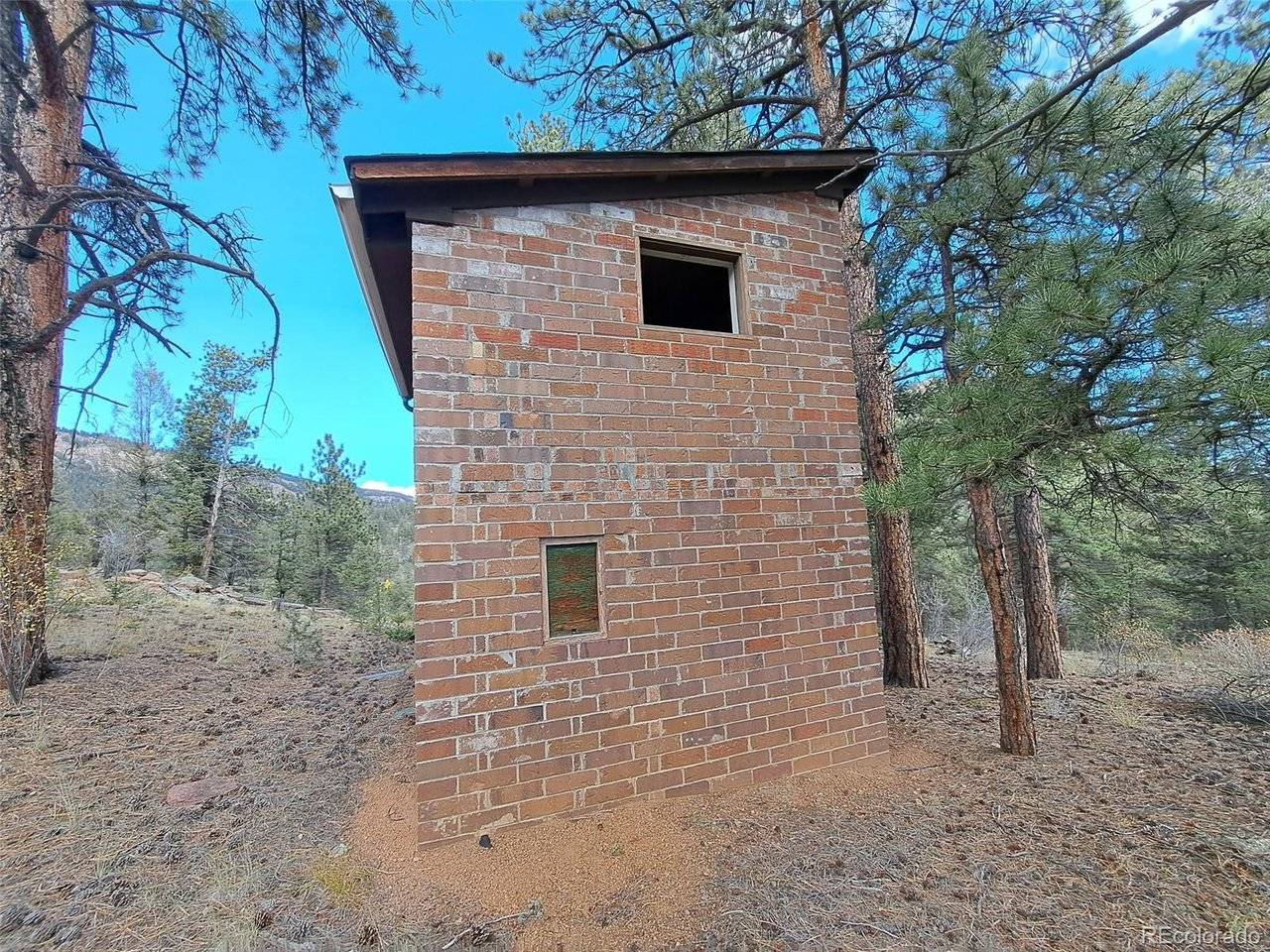 1077 Roland, Bailey, CO 80421