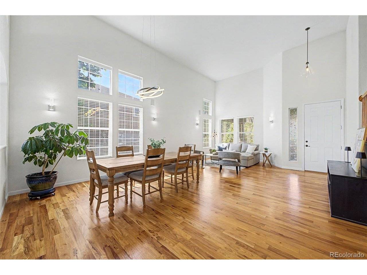 1820 Lochmore, Longmont, CO 80504