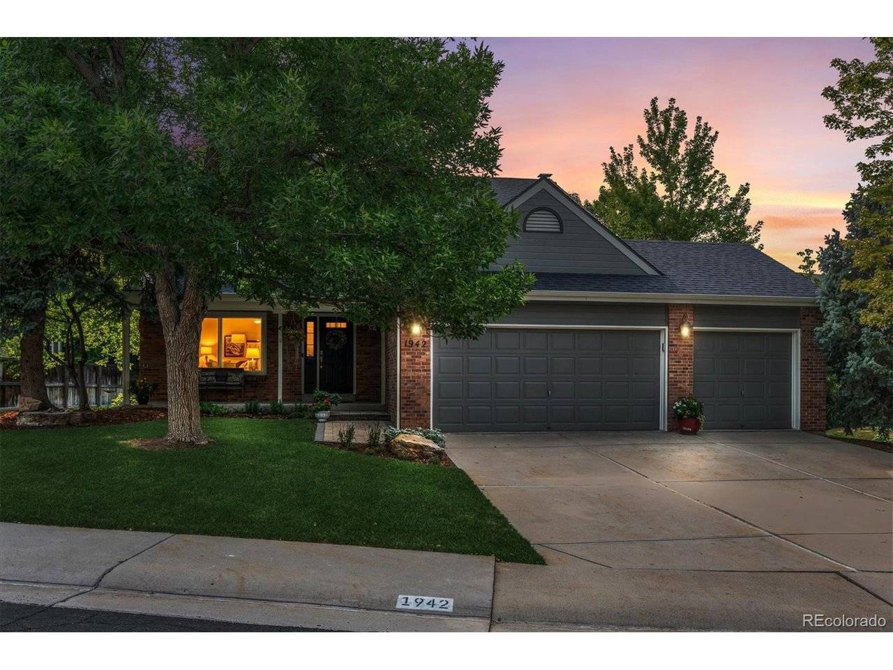 1942 Sundrop, Highlands Ranch, CO 80126