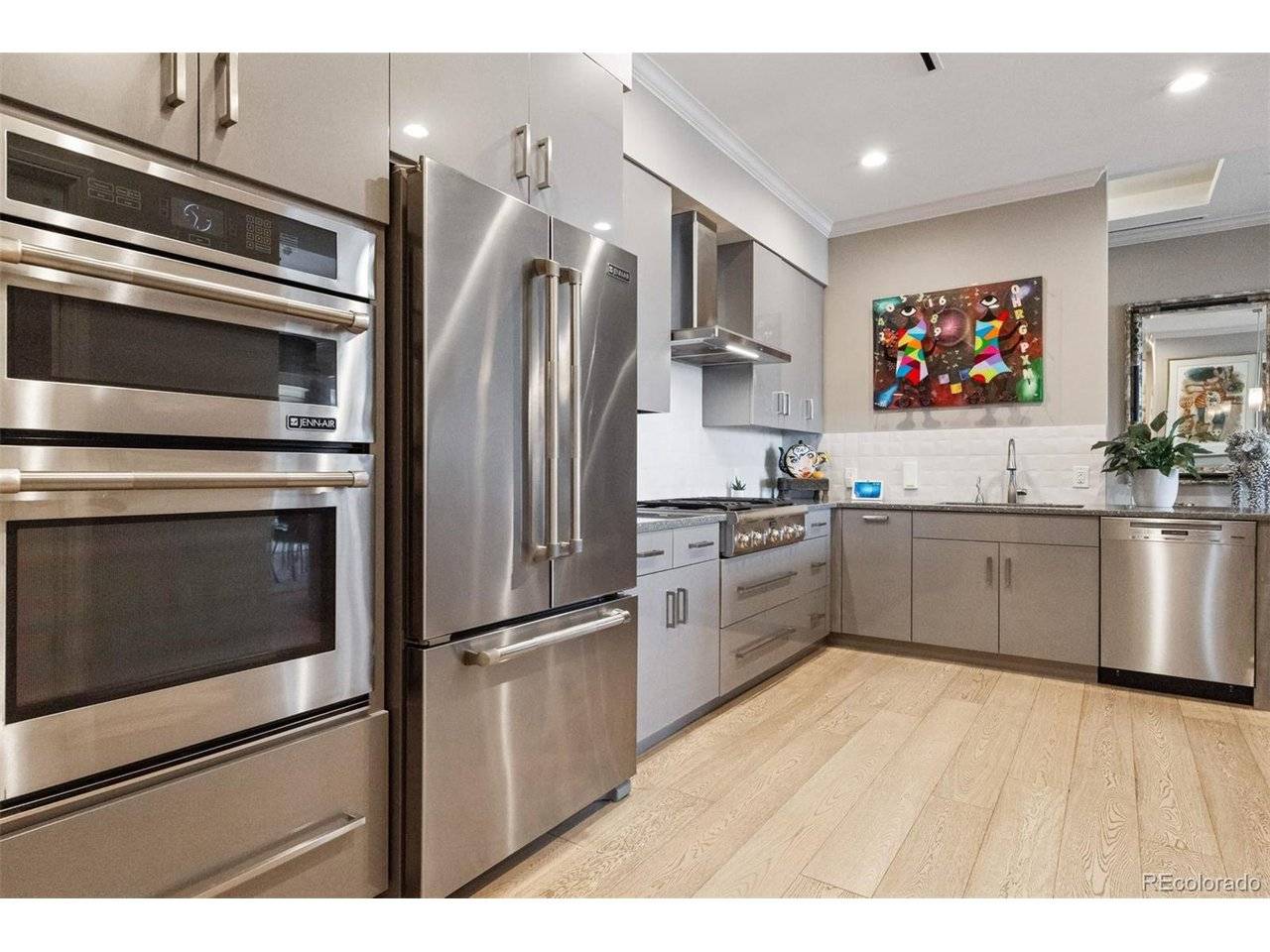 7600 Landmark #906-2, Greenwood Village, CO 80111