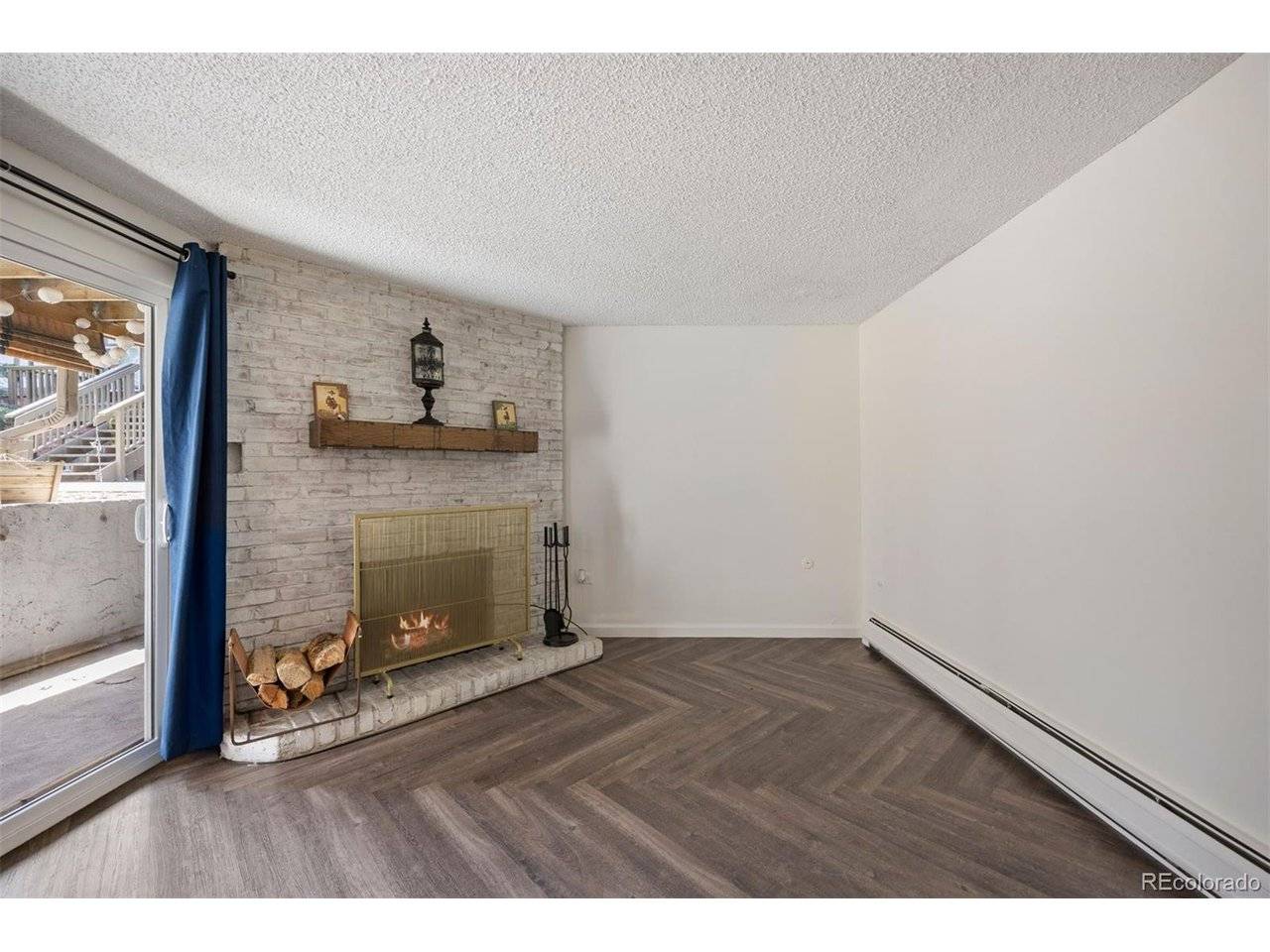 2700 S Holly #100, Denver, CO 80222