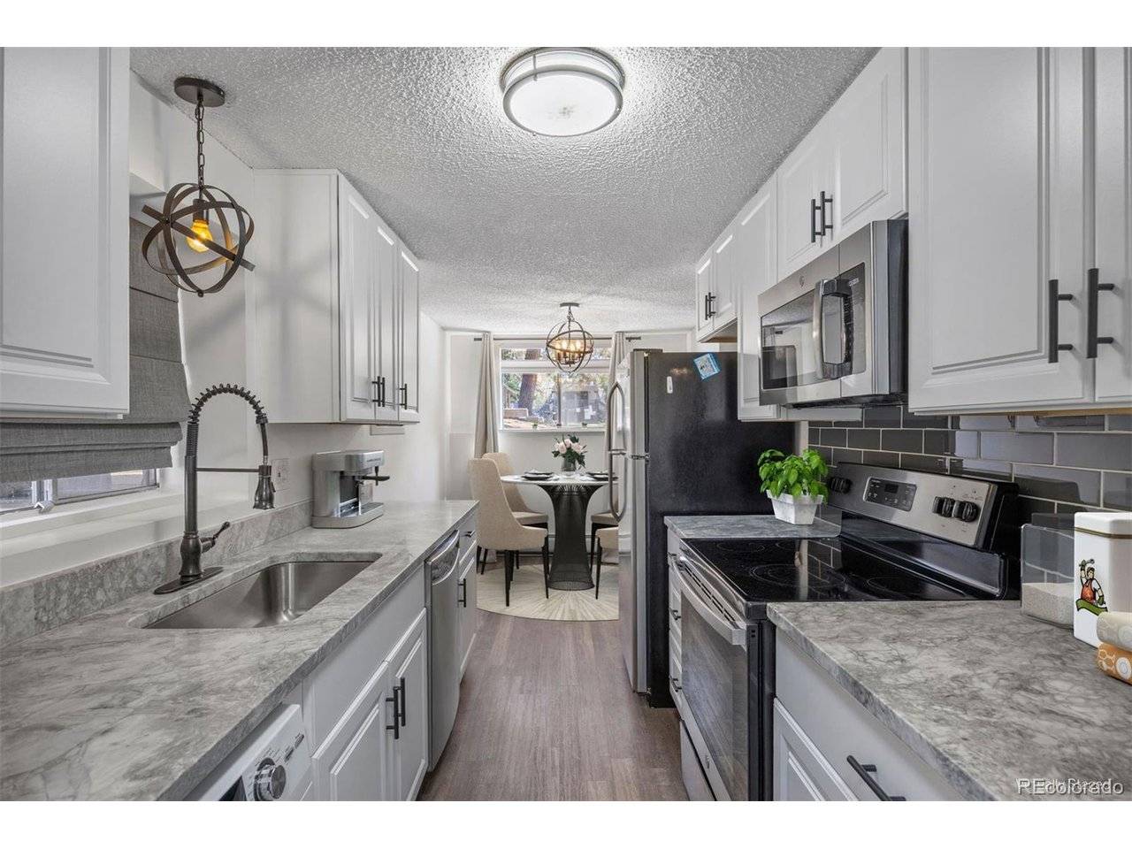 2700 S Holly #100, Denver, CO 80222