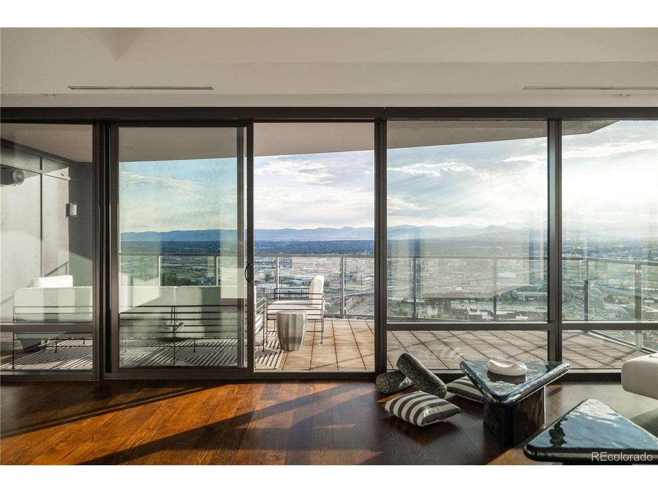 1133 14th #3700, Denver, CO 80202