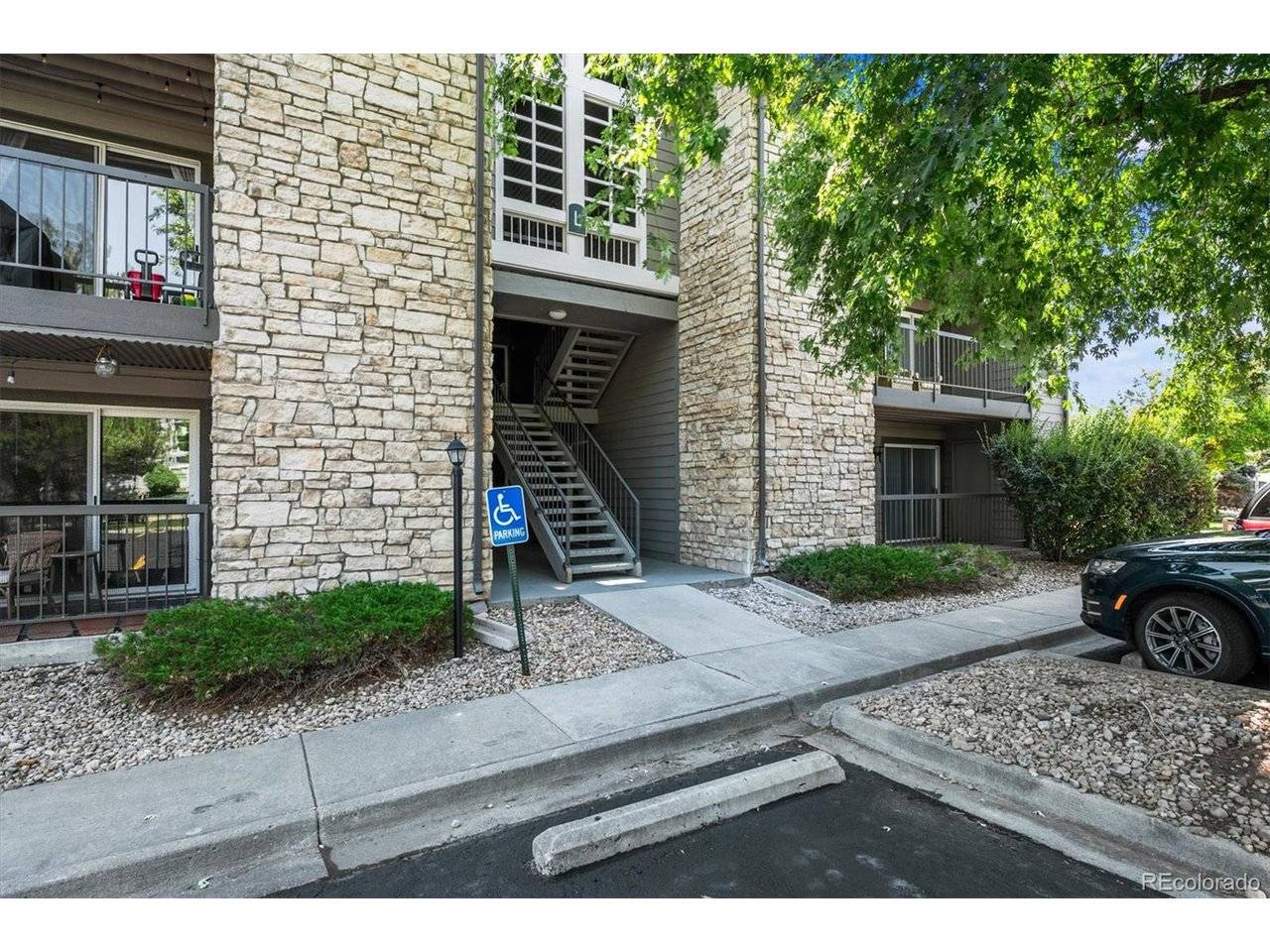 2575 S Syracuse #L103, Denver, CO 80231