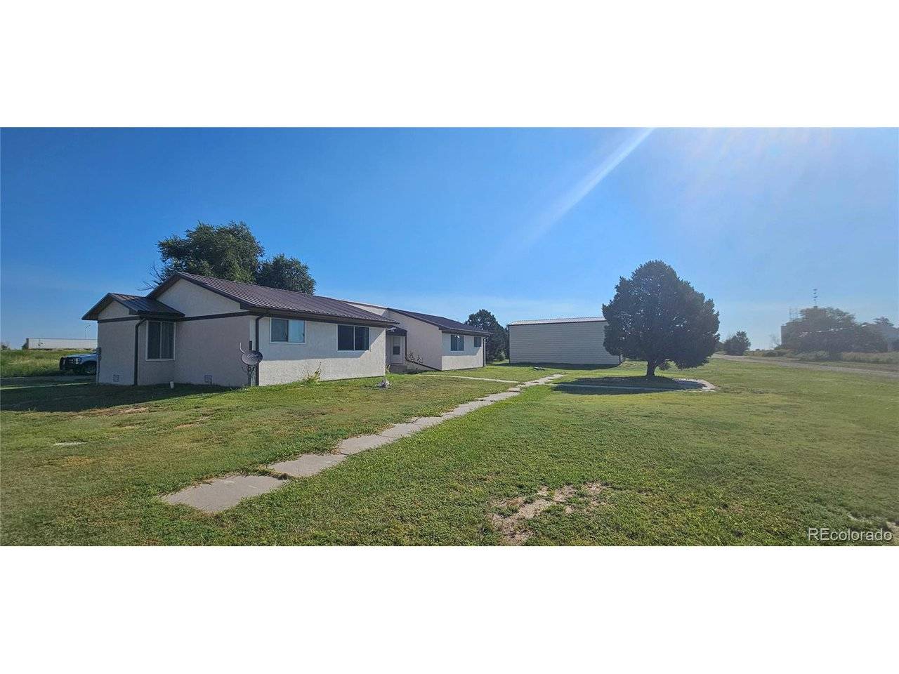 708 W 1st, Kit Carson, CO 80825