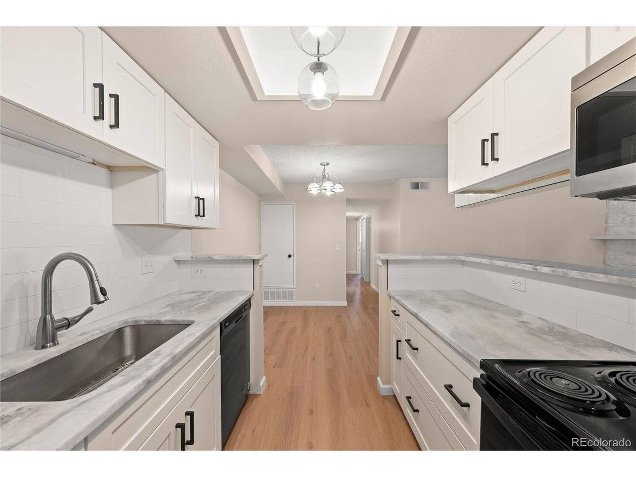 1792 S Pitkin #A, Aurora, CO 80017