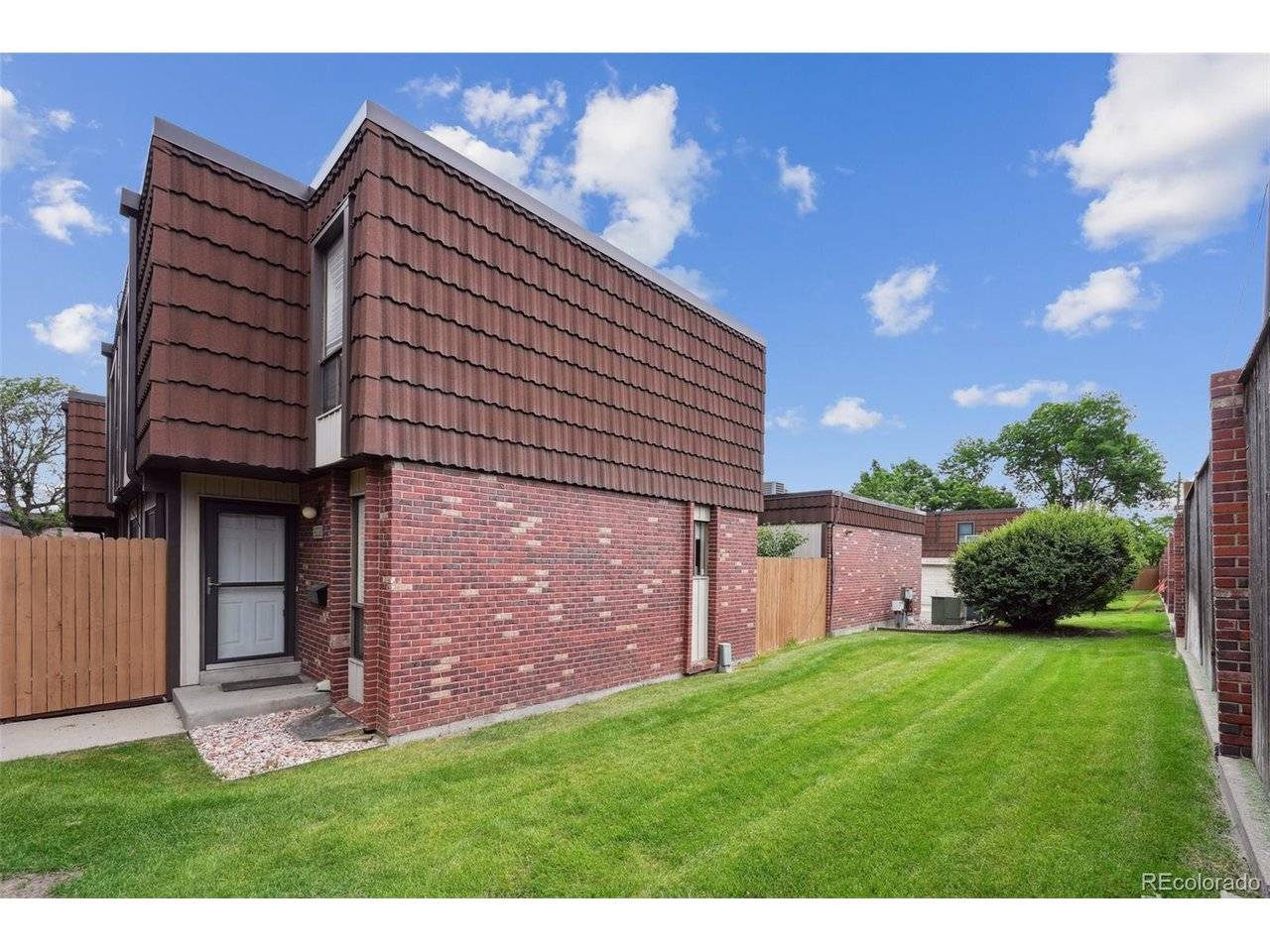 9338 W Utah, Lakewood, CO 80232