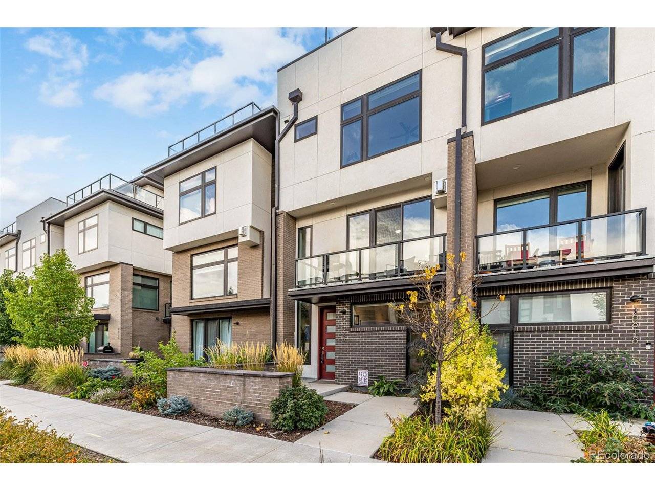 6820 E Lowry, Denver, CO 80230