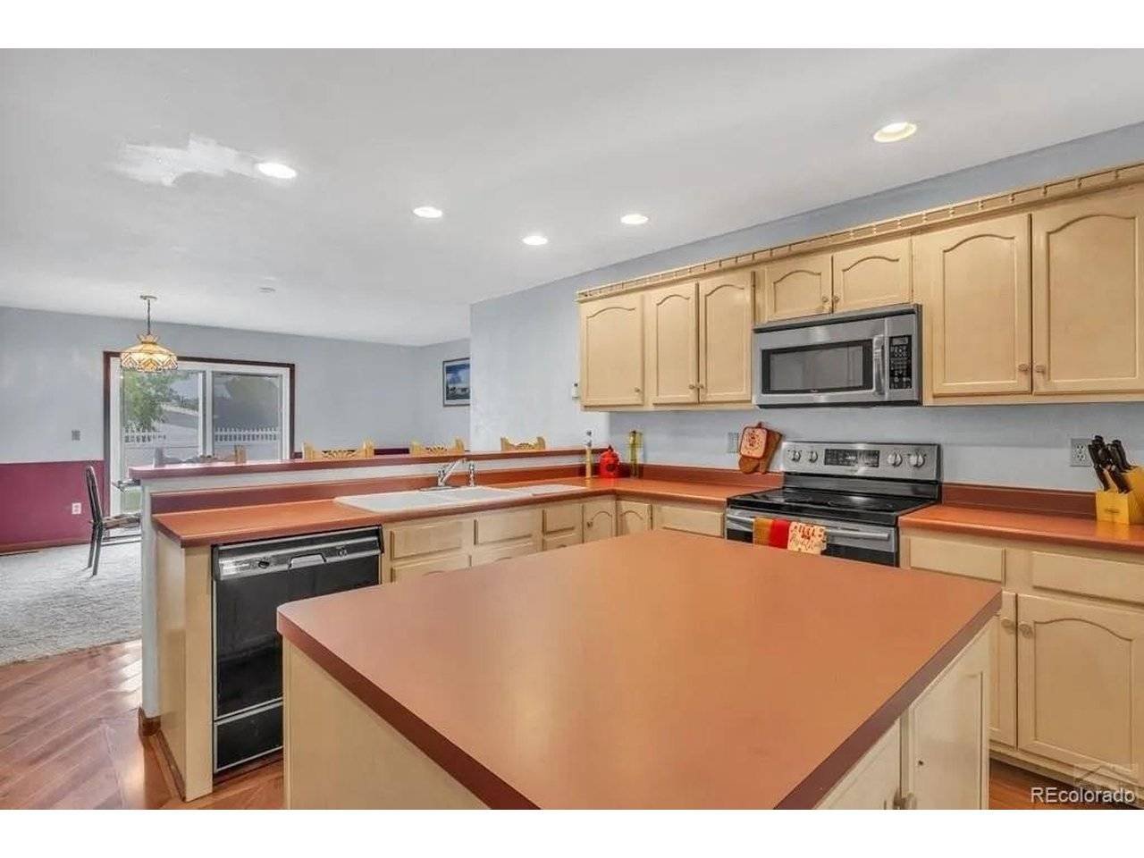 2 Meadow, Swink, CO 81077
