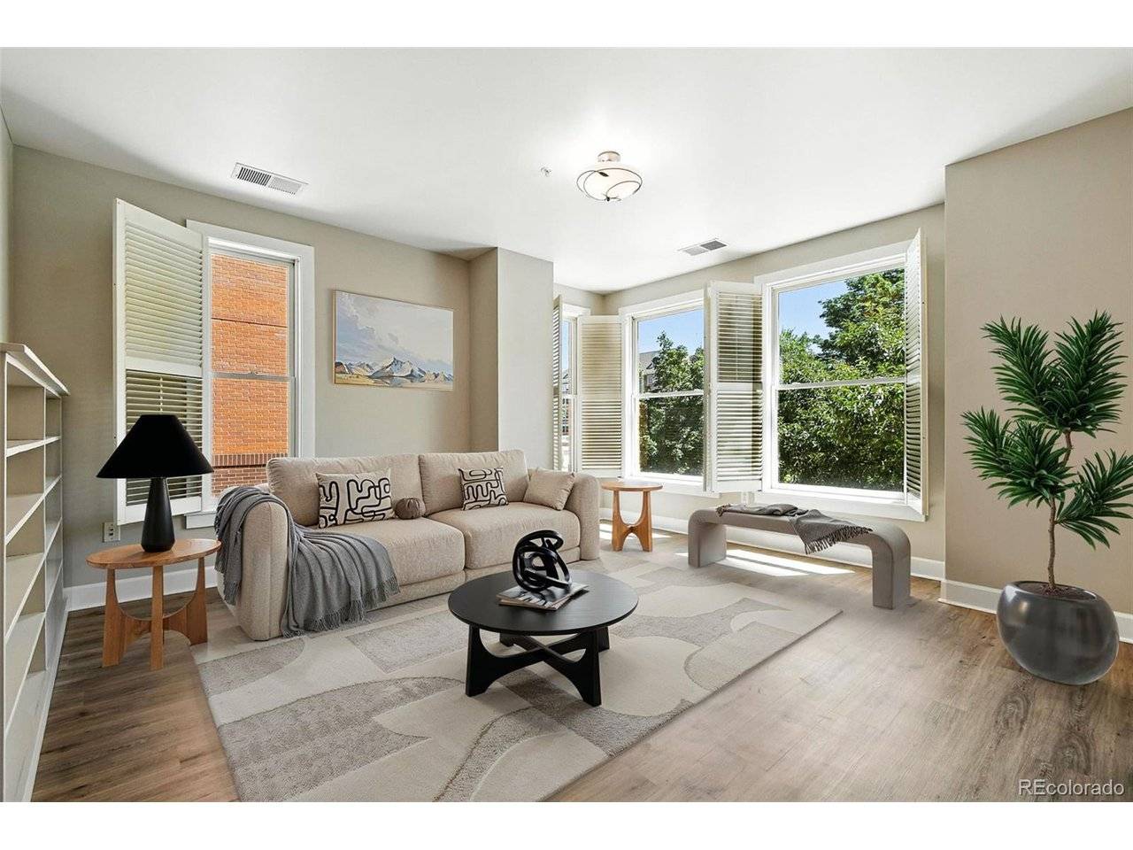 1631 N Emerson #207, Denver, CO 80218