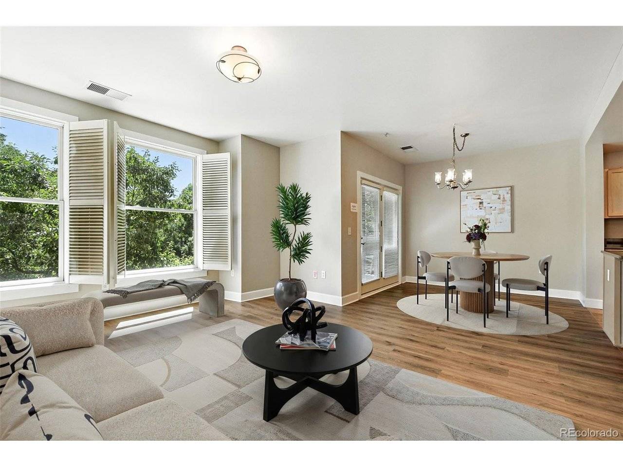 1631 N Emerson #207, Denver, CO 80218