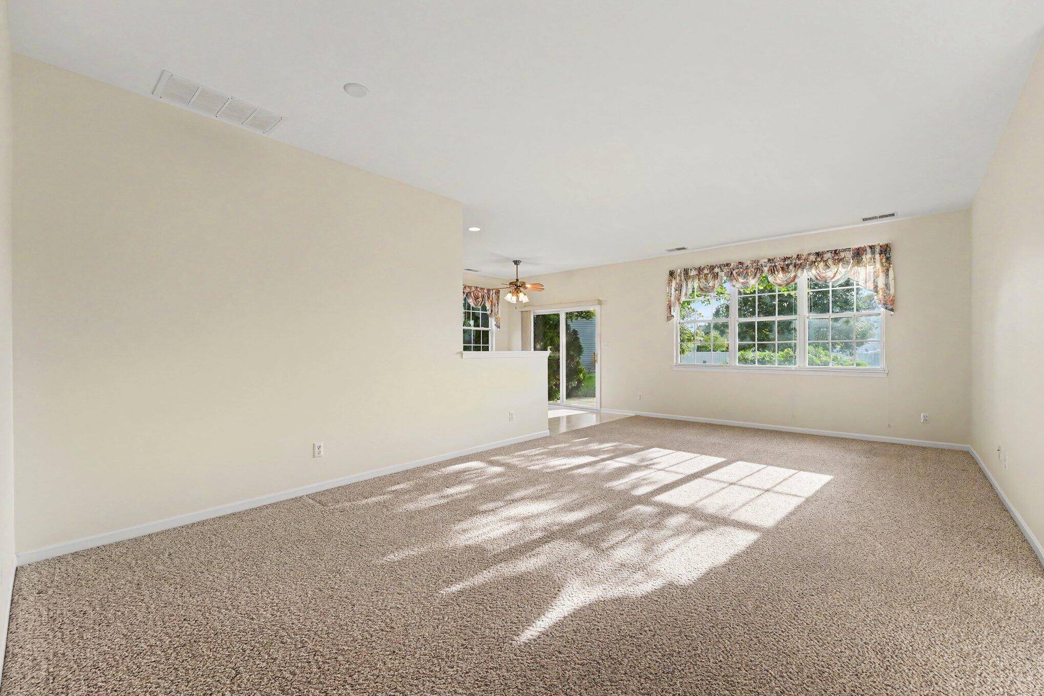 1260 Lily Lane, Schererville, IN 46375