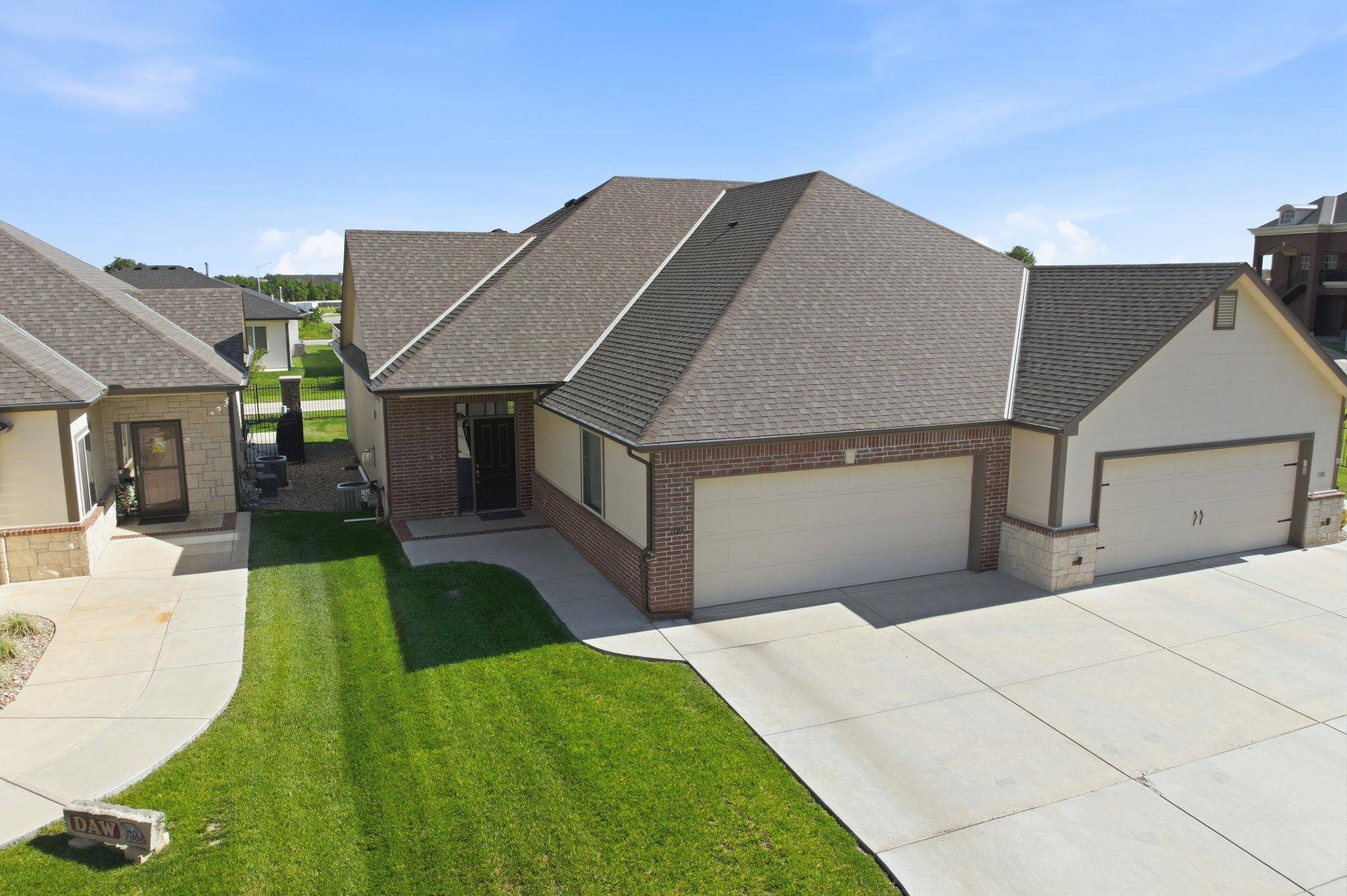 818 N McCloud Cir #109, Andover, KS 67002