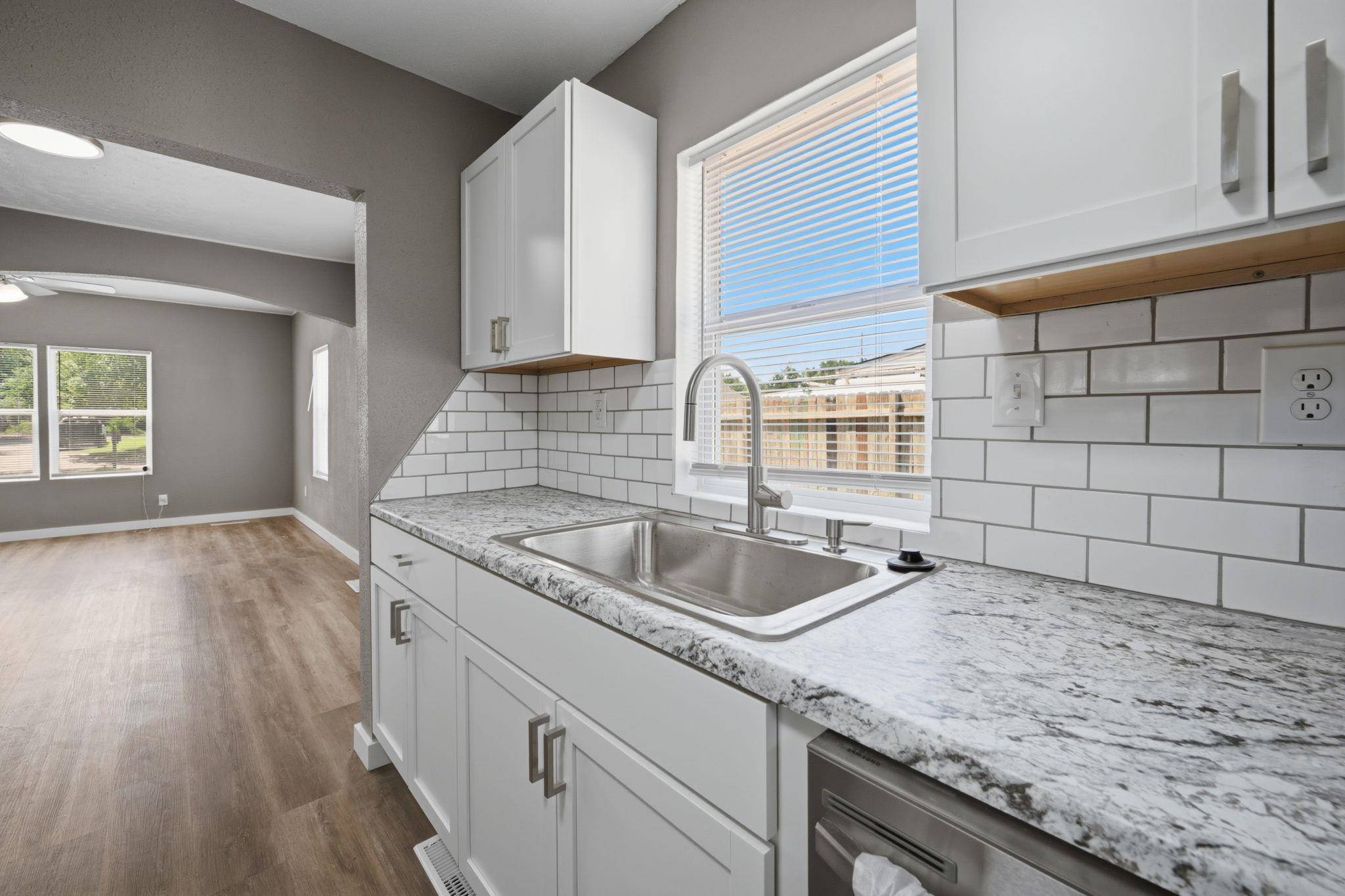 2416 S Pattie Ave, Wichita, KS 67216