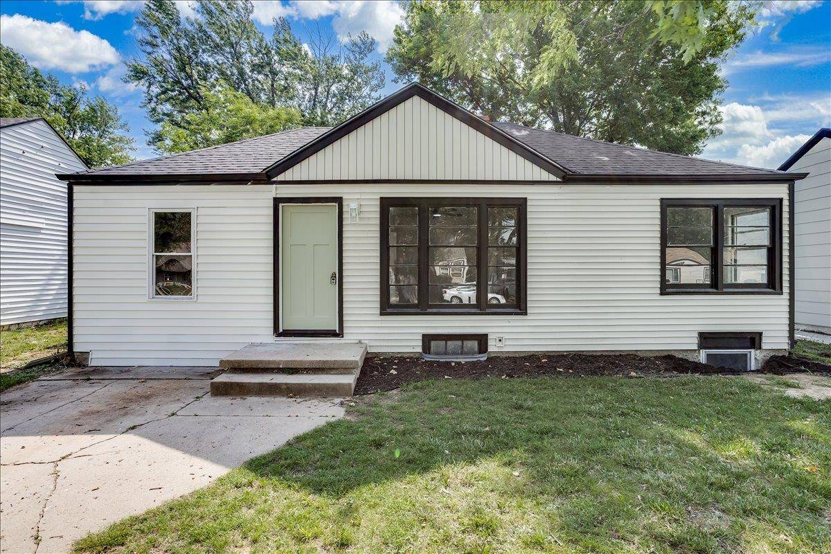 2342 S Mosley Ave, Wichita, KS 67211