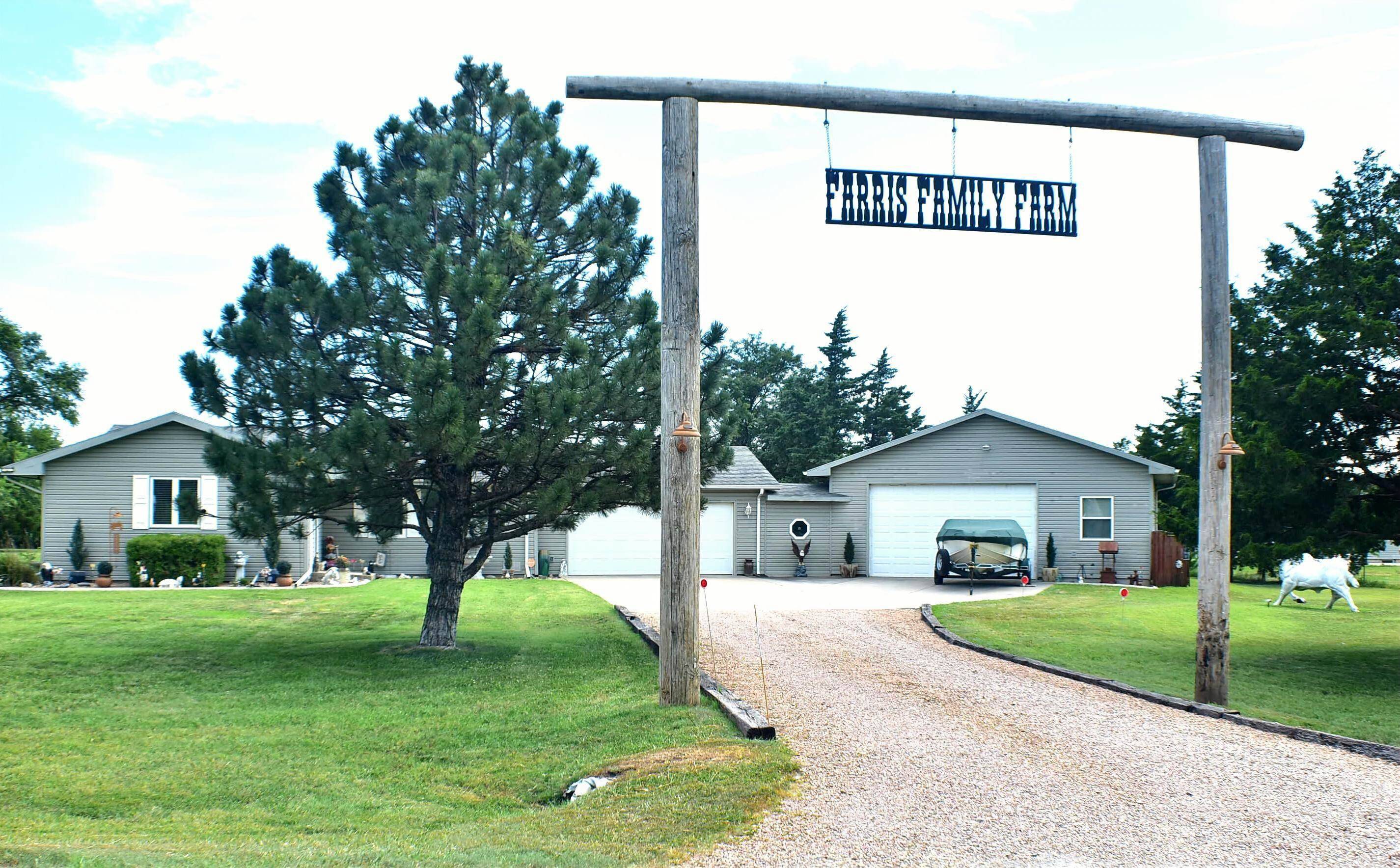 13097 SW 155th ST, Rose Hill, KS 67133-8169