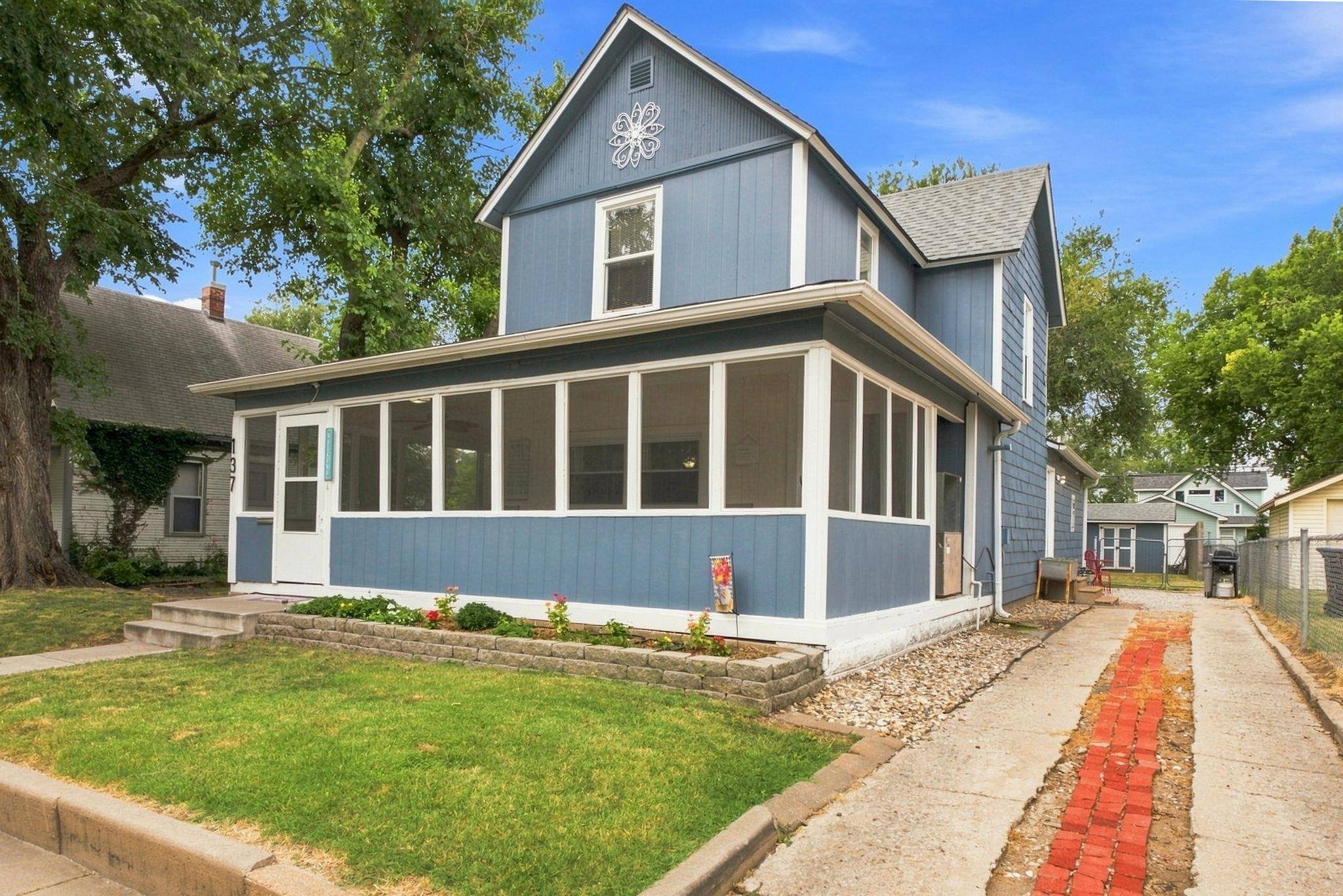 137 S Elizabeth, Wichita, KS 67213