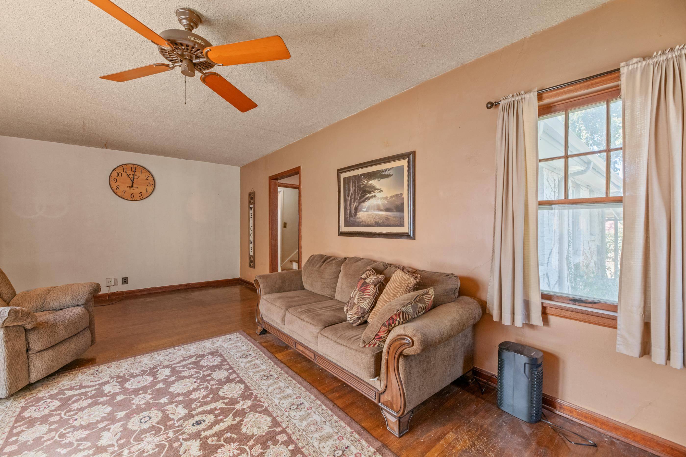 229 N BATTIN, Wichita, KS 67208