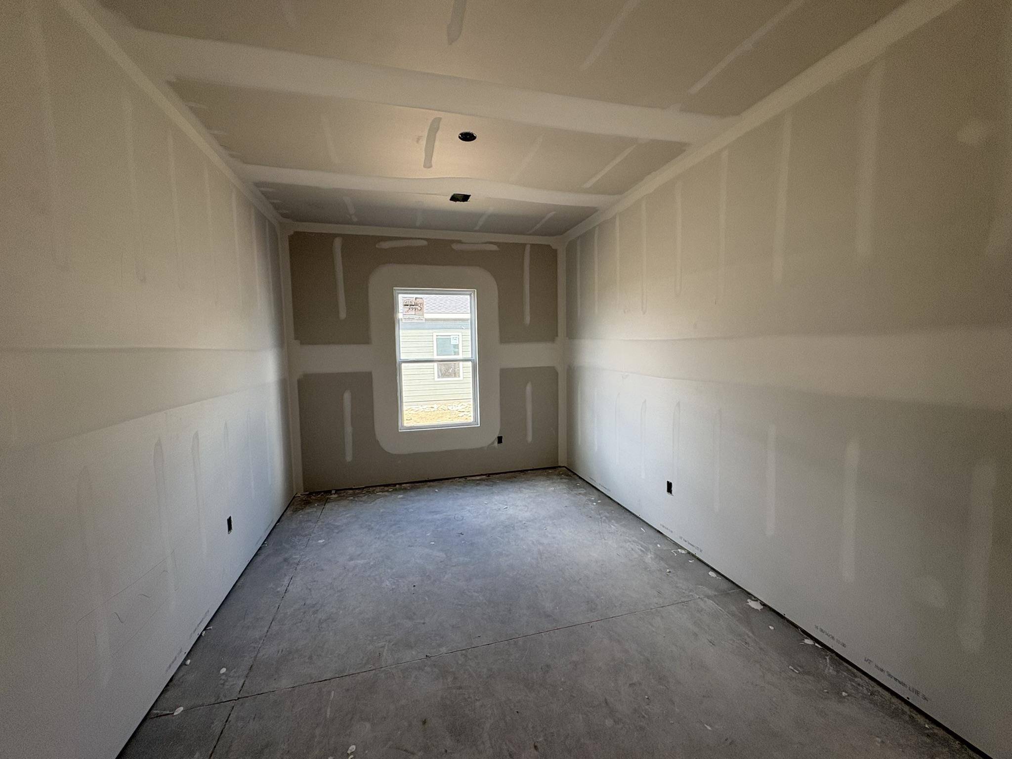 5717 Plumthicket St, Bel Aire, KS 67226