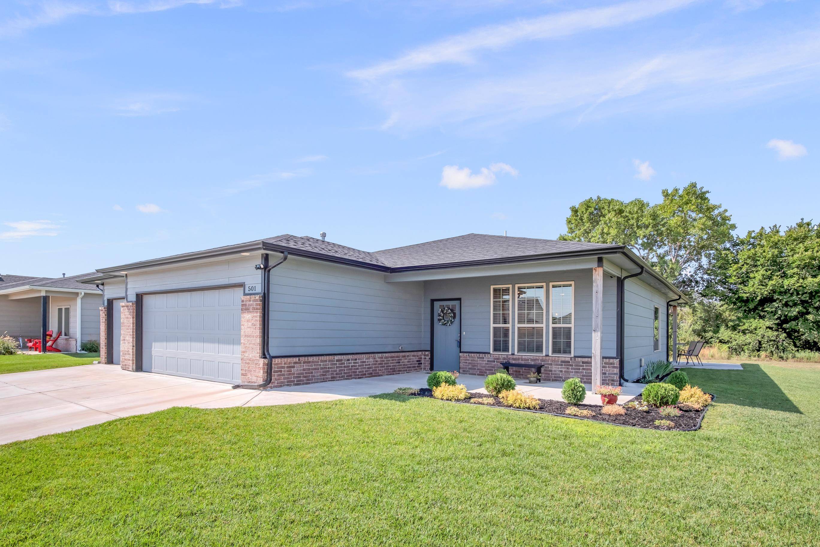 501 sweetwater, Maize, KS 67101