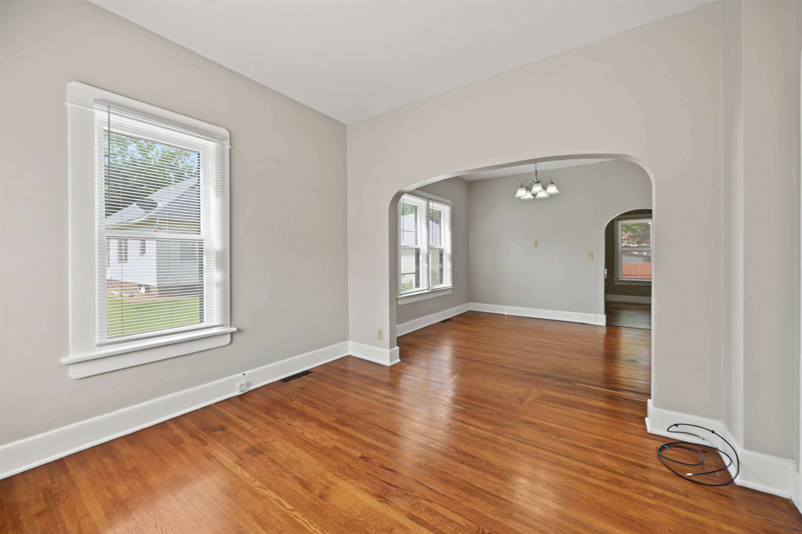 442 Putnam Ave., Salina, KS 67401